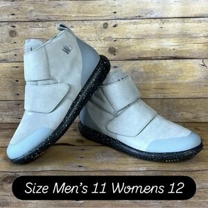 World Boots Lees Limestone Spec Black Suede Velcro Sneakers Mens 11‎ Womens 12